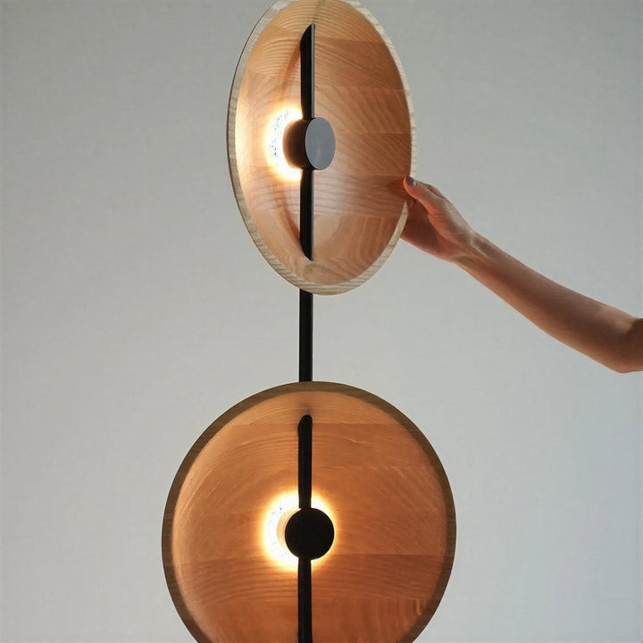 Floor Lamp With Mid Century Sculptural Lighting Design